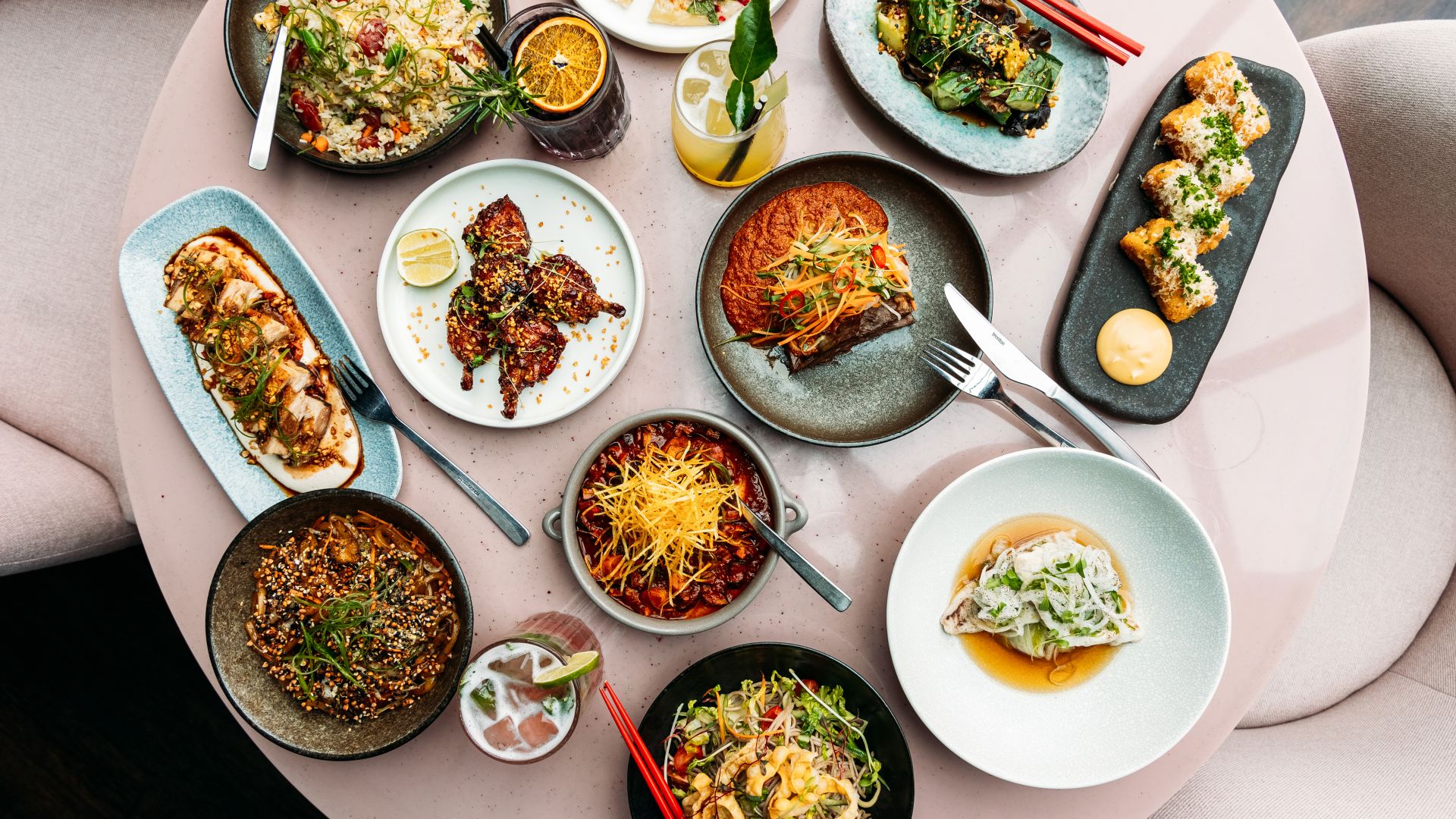 Lola Rouge — Restaurants in Wellington