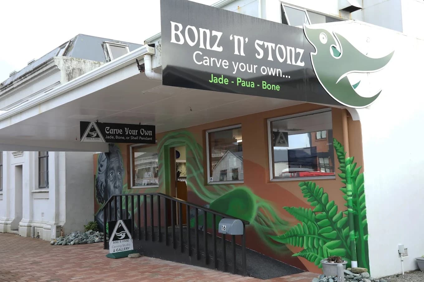 Bonz ’n’ Stonz — Jewellers in Hokitika