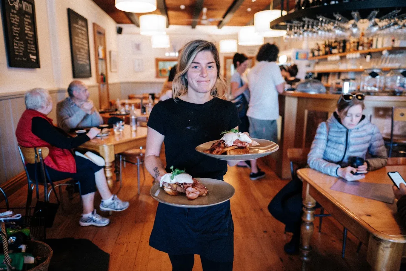 Relishes Café — Restaurants in Wānaka