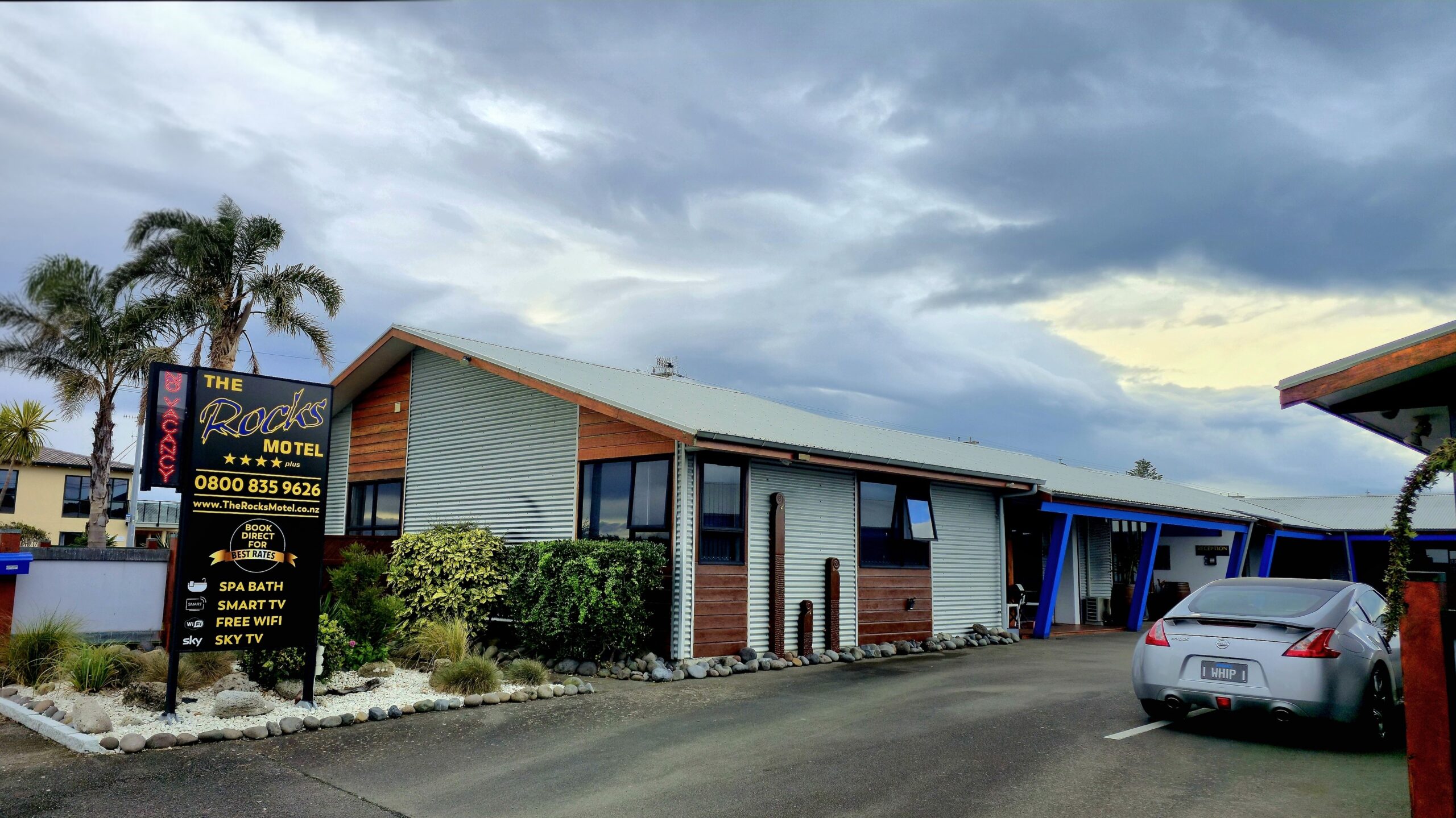 The Rocks Motorlodge — Accommodation in Napier