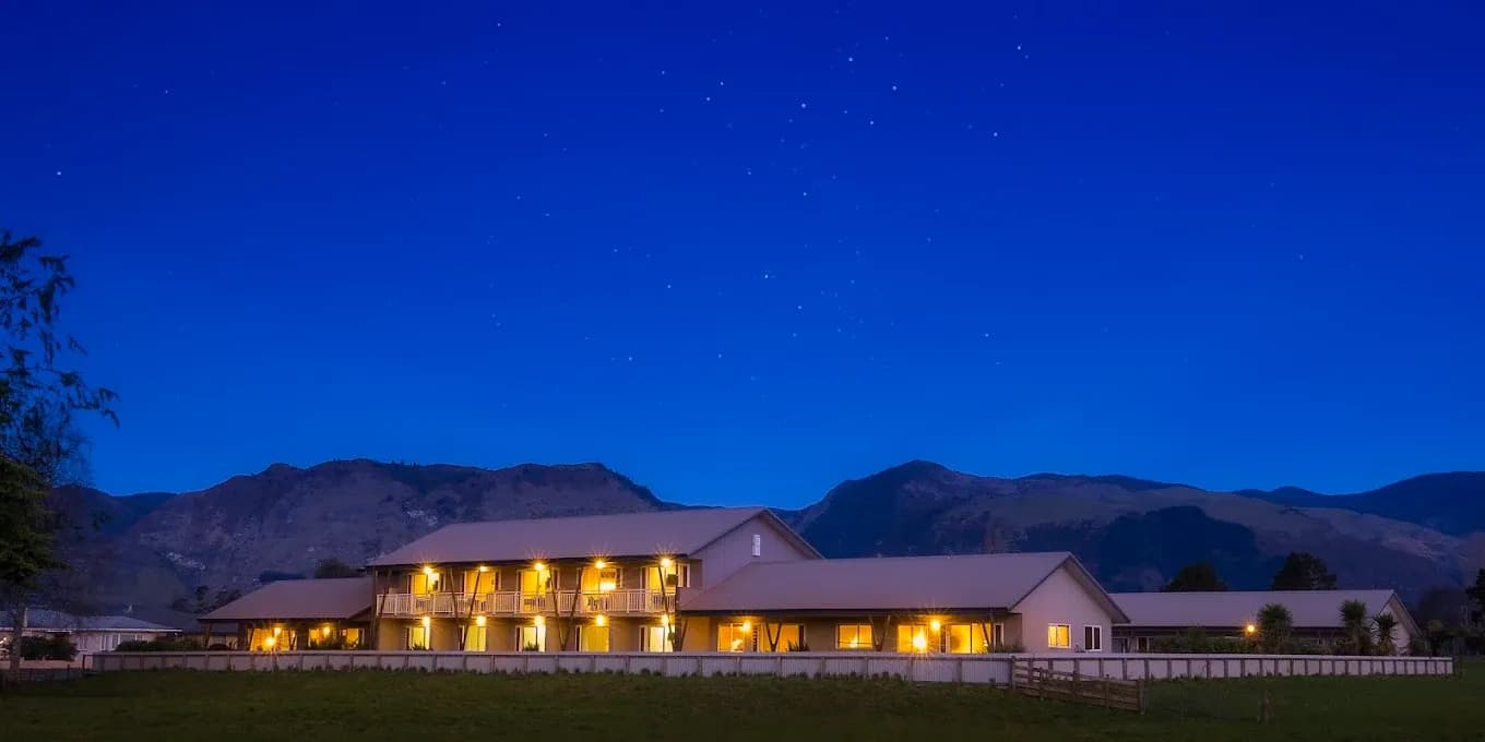 Mohua Motels — Accommodation in Tākaka