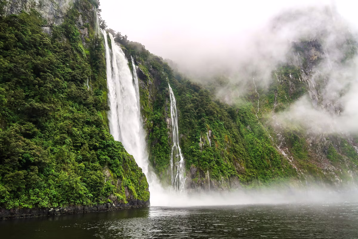 Fiordland Helicopters — Travel & Tourism in Te Anau
