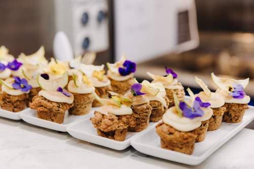 Cafe Lacus — Café in Five Mile Bay