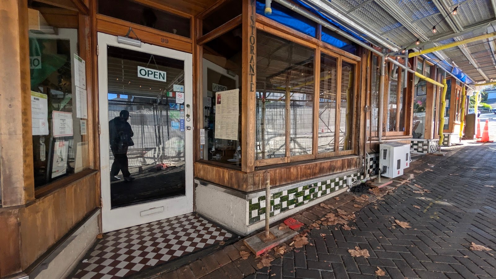 Buona Sera Ristorante — Restaurants in Devonport