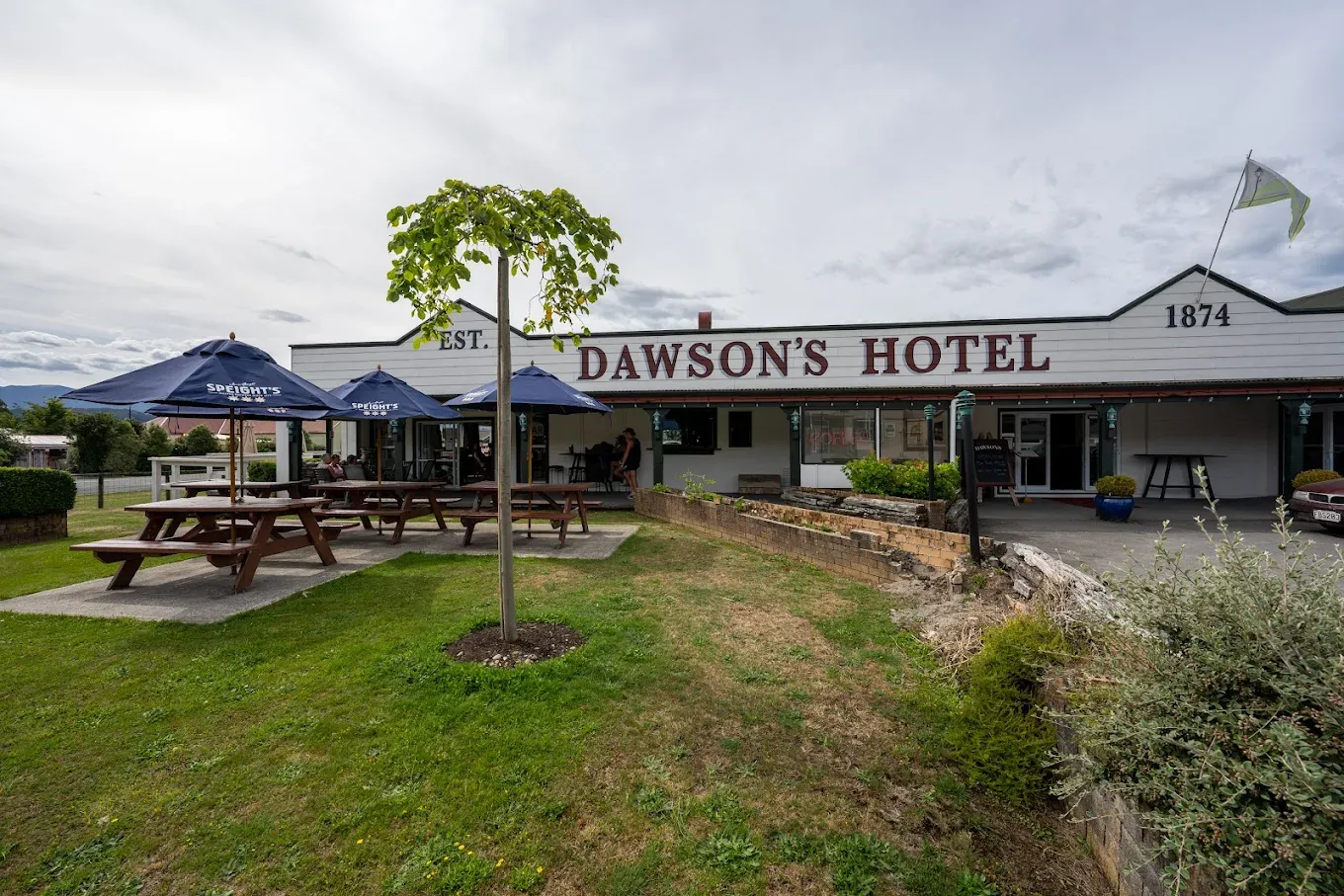 Dawson's Hotel — Hotels in Reefton