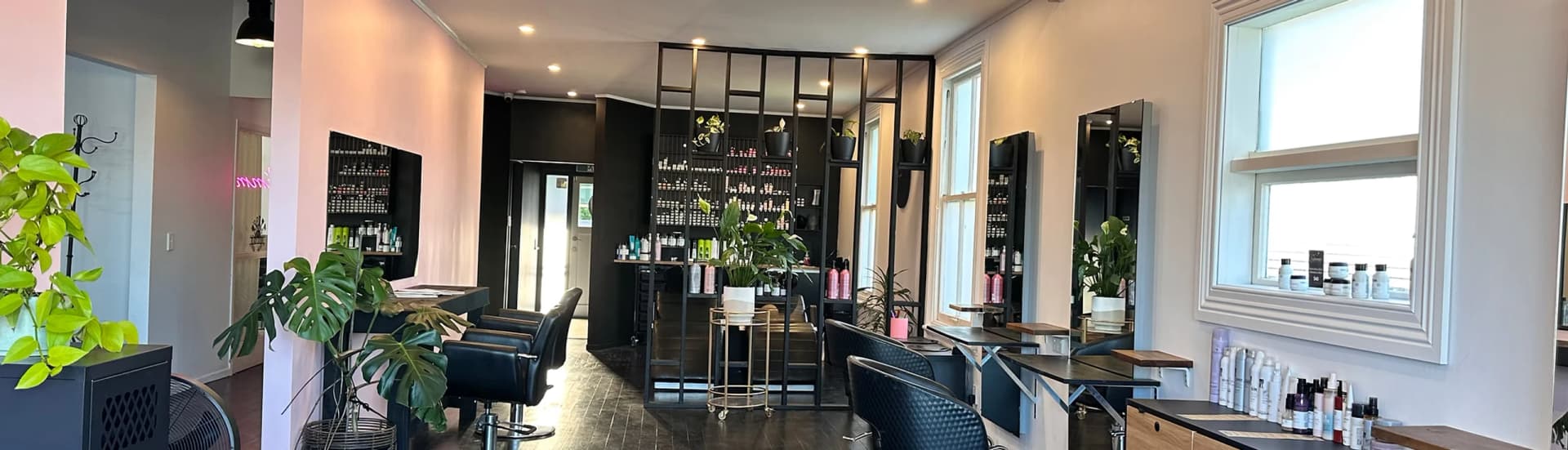 Glimmer — Beauty Salons in Auckland