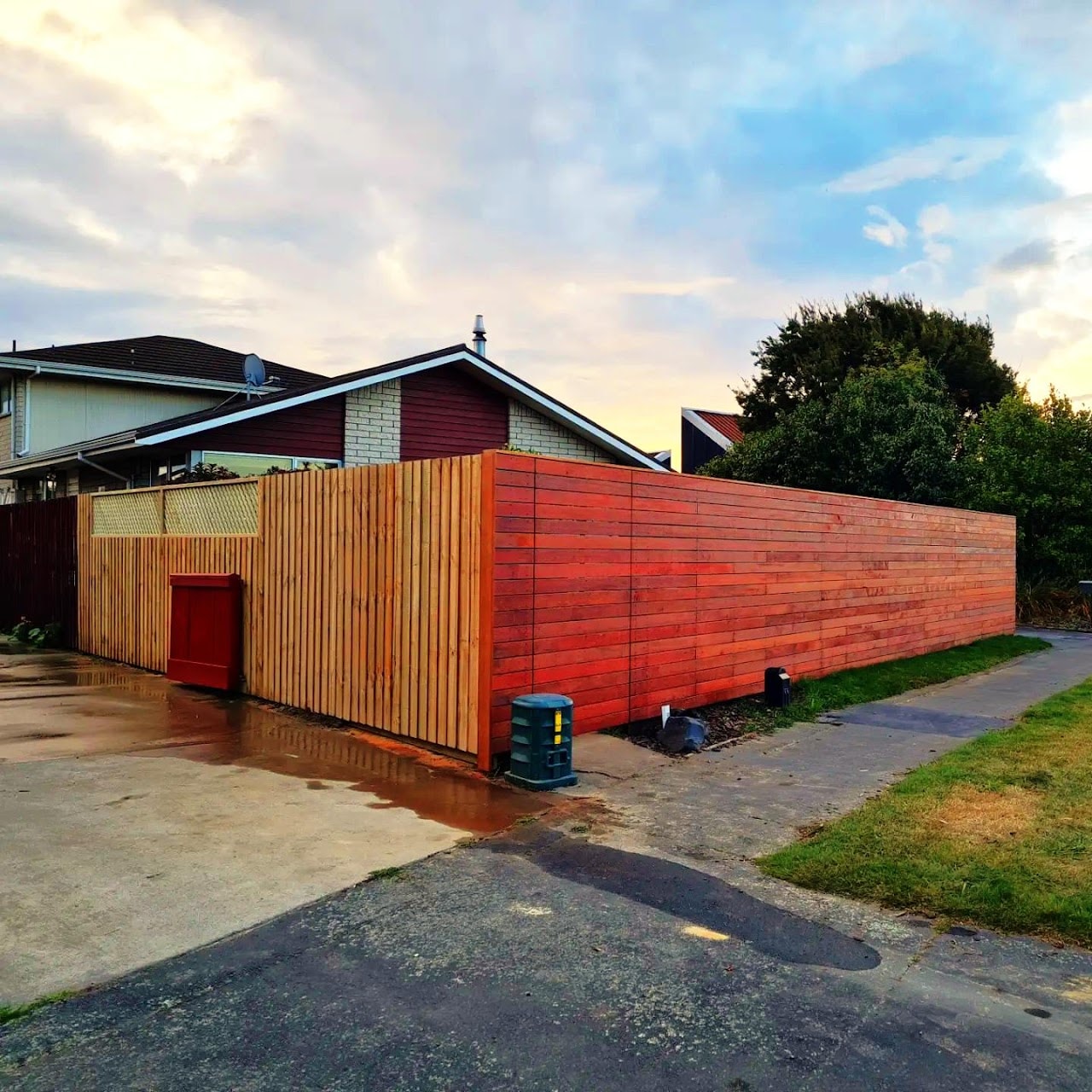 Lincoln Fences & Decks — Construction Companies in Lincoln