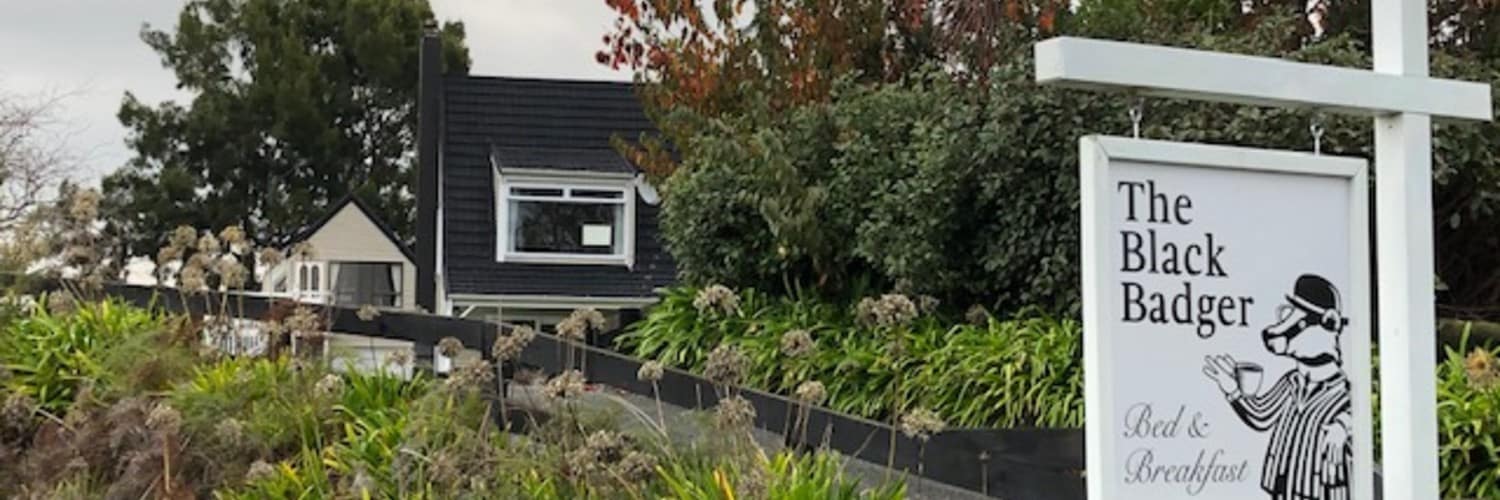 The Black Badger B&B — Bed & Breakfasts in Tauranga