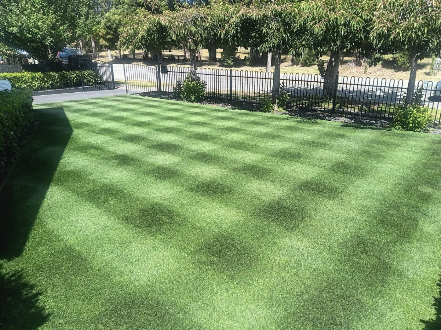 Mesh Master Lawn Mowing — Landscaping Services in Hamilton