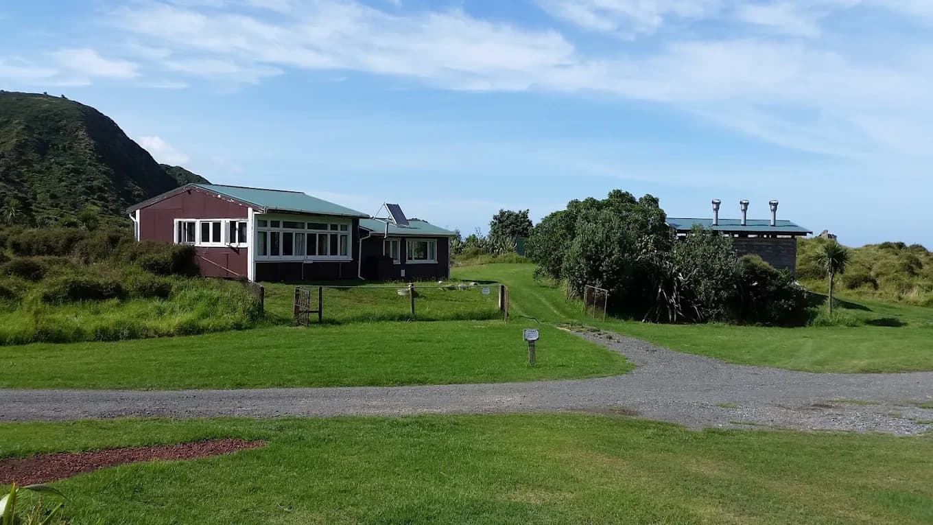 Whatipu Lodge and Campground — Accommodation in Auckland