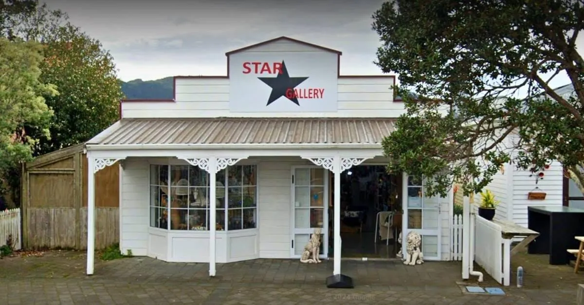Star Gallery — Gift Shops in Coromandel
