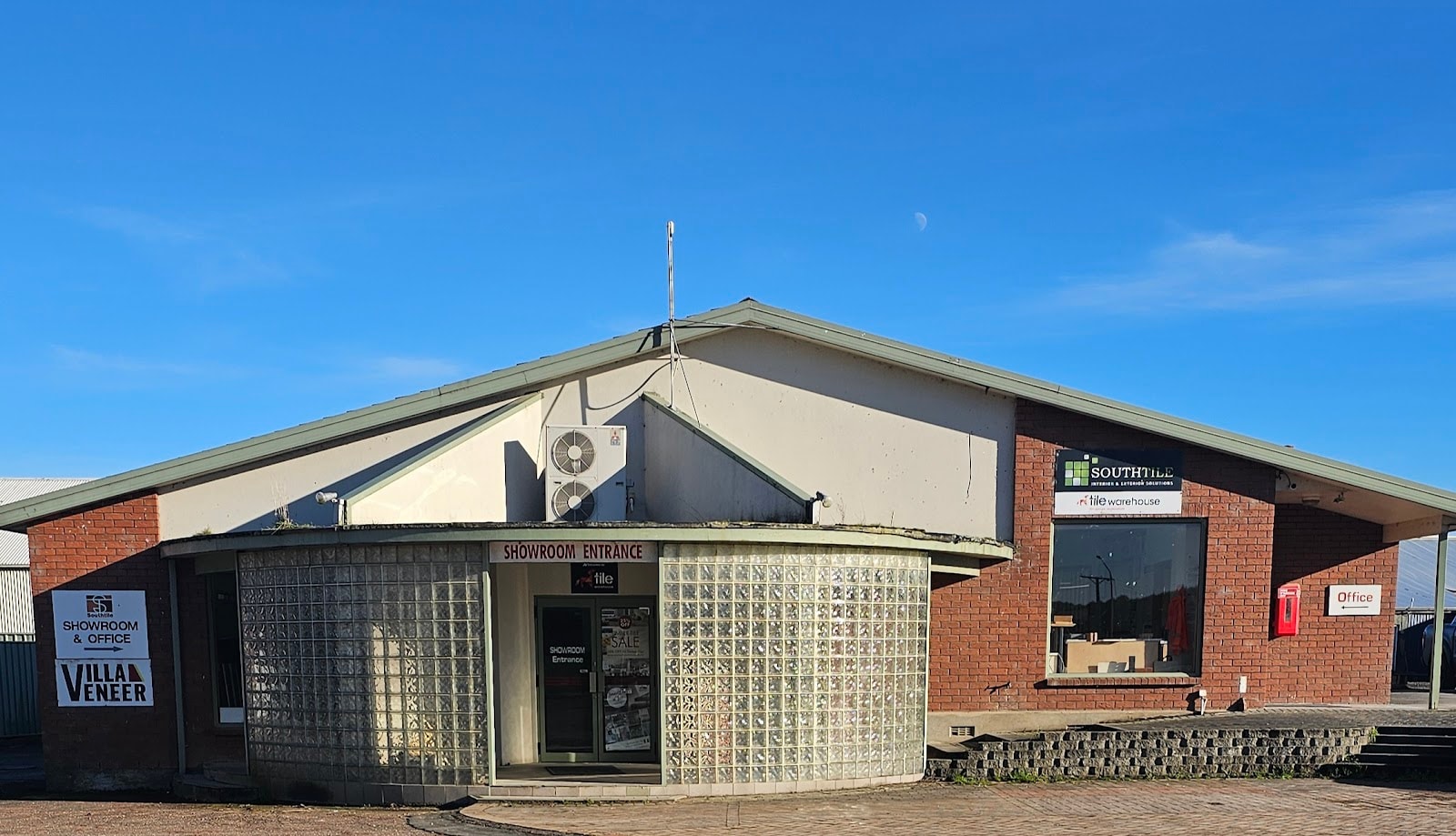 Murdochs Tile World — Builders in Invercargill