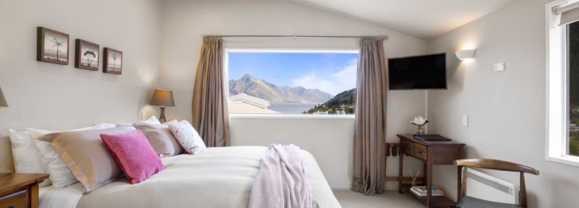 Queenstown House Boutique B&B — Travel & Tourism in Queenstown