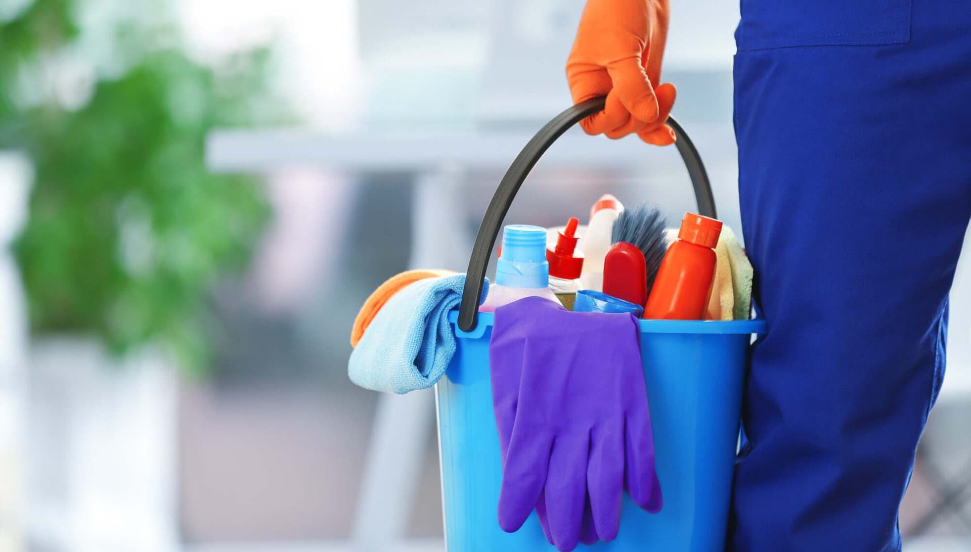Clean Office — Commercial Cleaning Services in Newmarket
