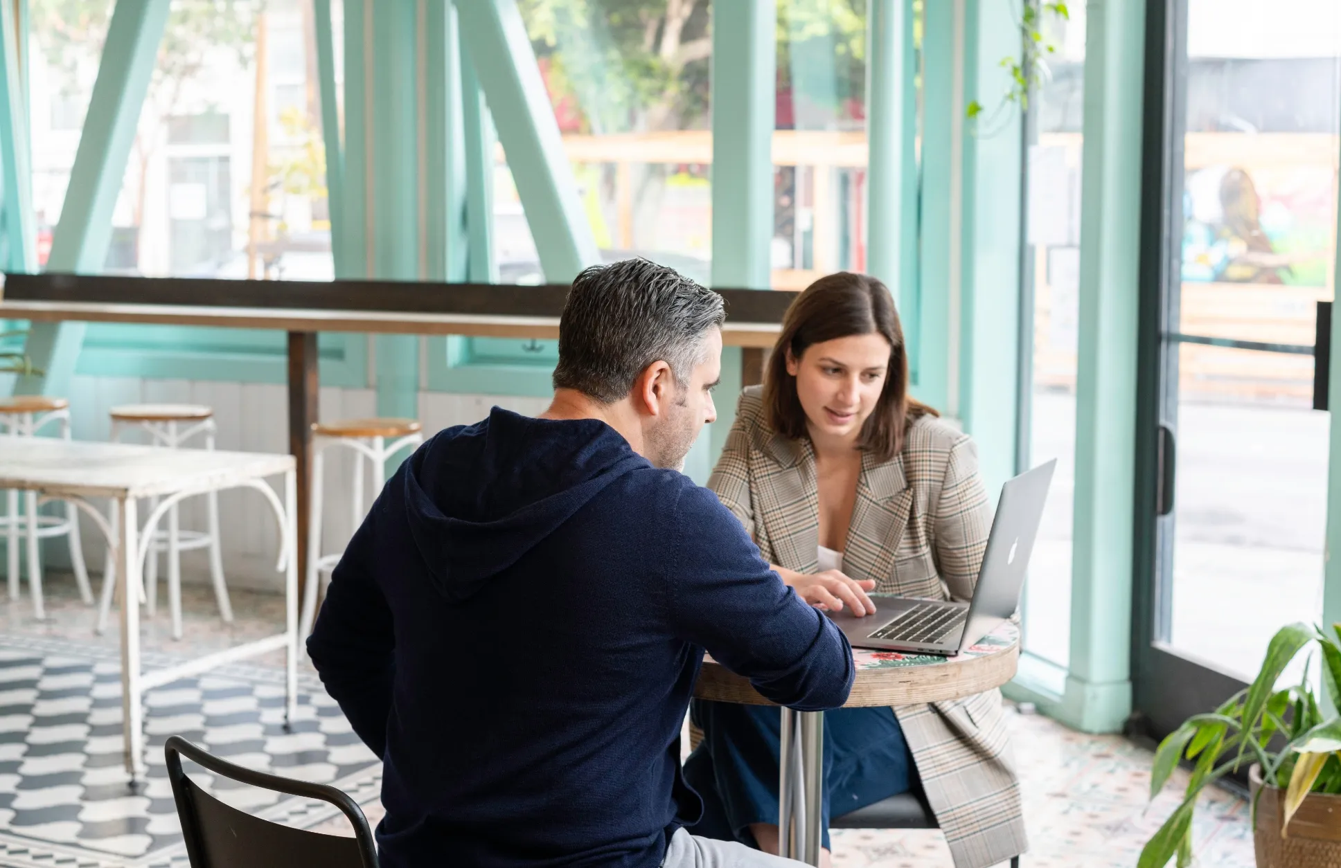 Accountants on London — Accountants in Hamilton