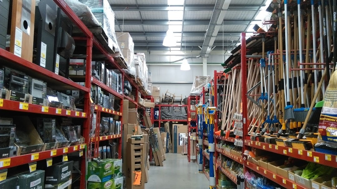 Bunnings Warehouse Mt Roskill — Hardware Stores in Auckland