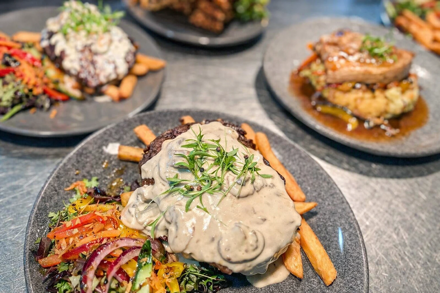 Riverside Bar & Restaurant — Restaurants in Tūrangi