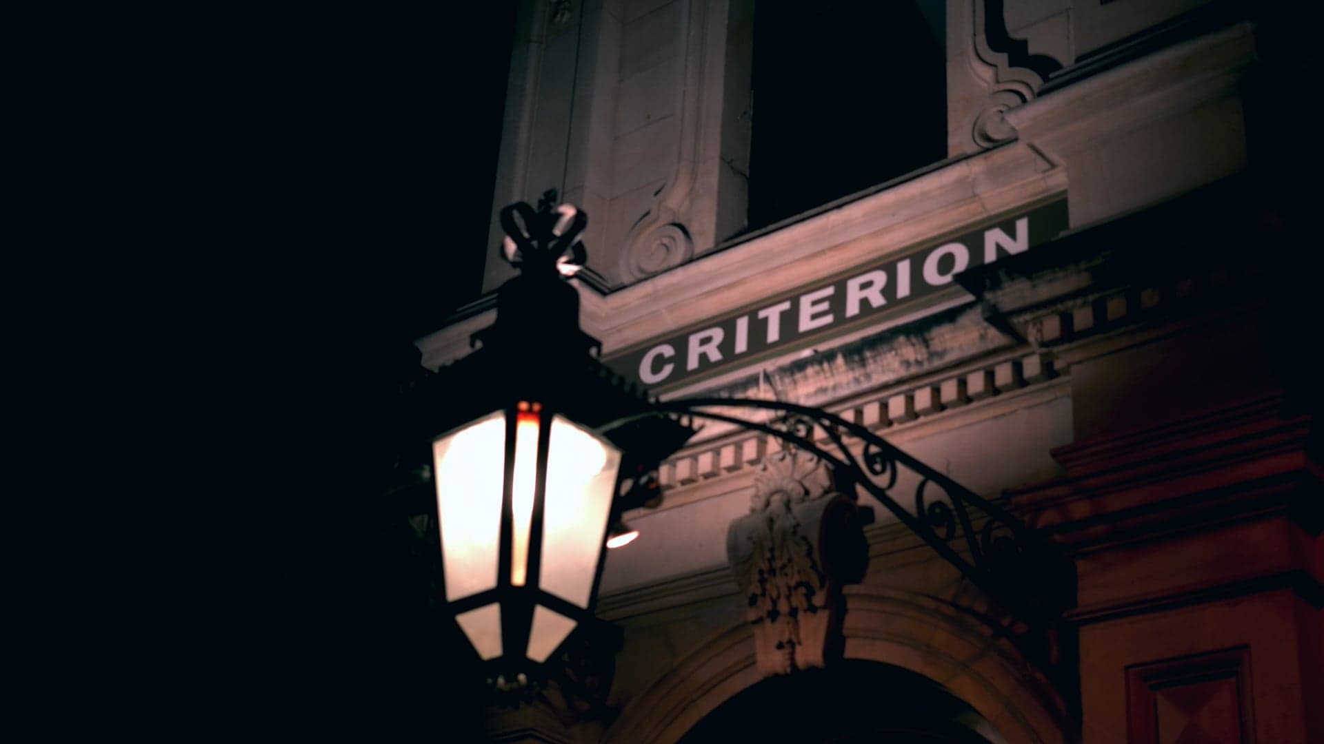 The Criterion Hotel — Bars in Ōamaru