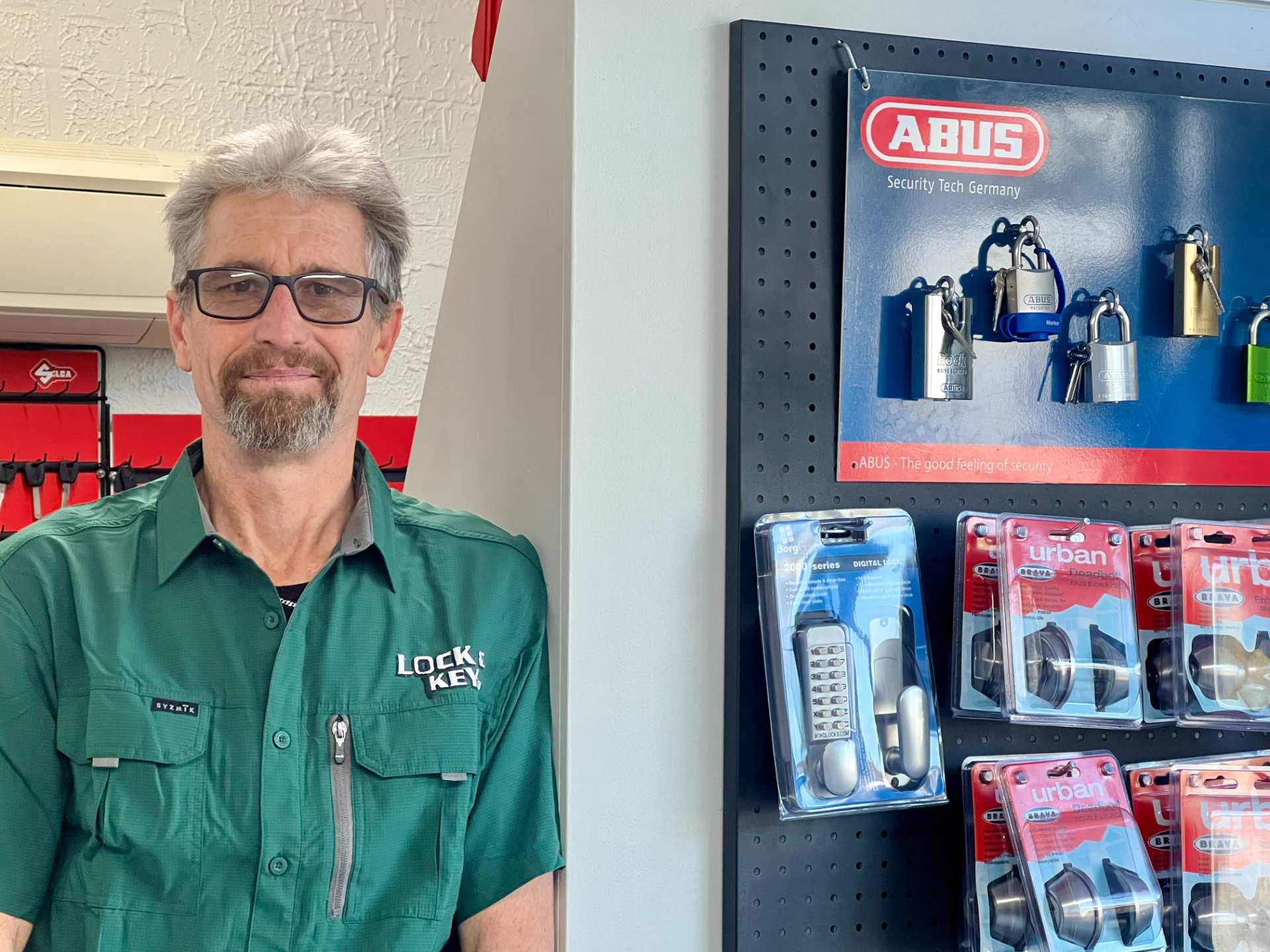 Lock & Key Ltd — Locksmiths in Whakatāne
