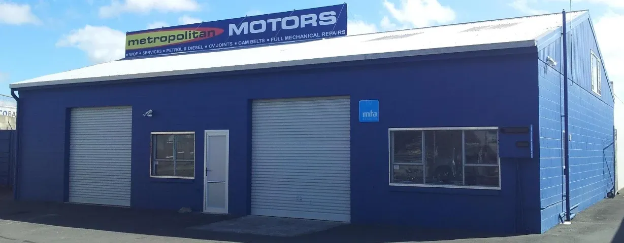 Metropolitan Motors — Mechanics in Hamilton