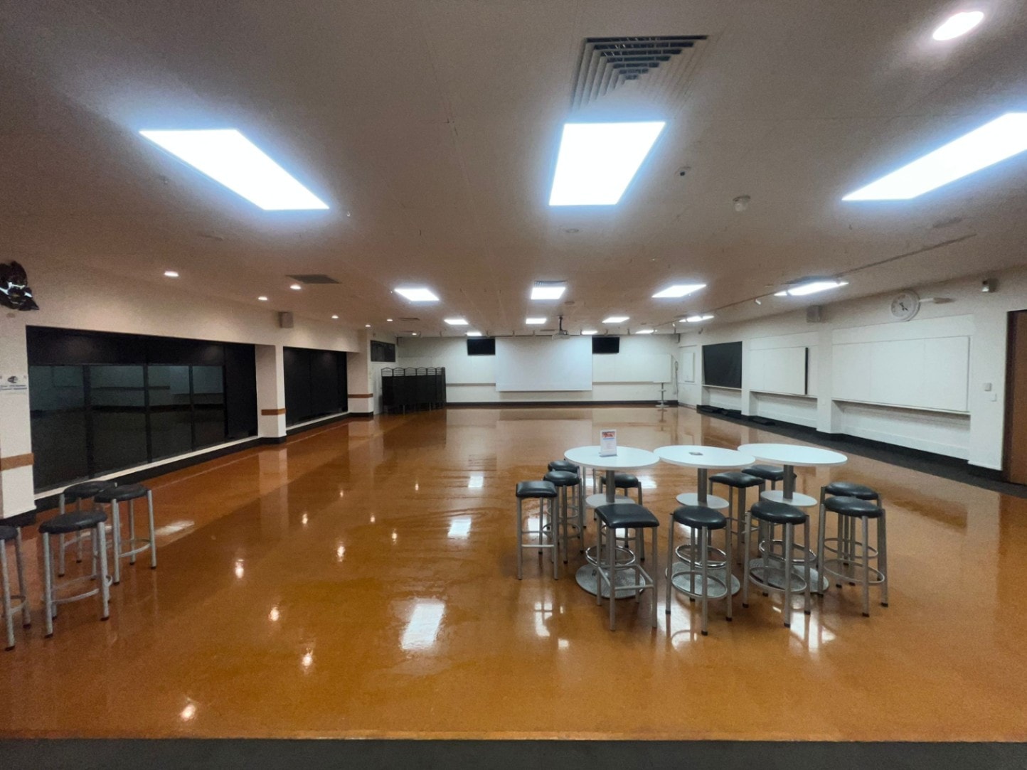 Smart Clean — Commercial Cleaning Services in Ohauiti