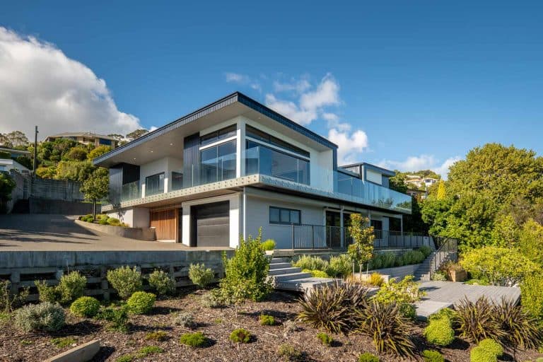 McKenzie Paint — Painters in Nelson
