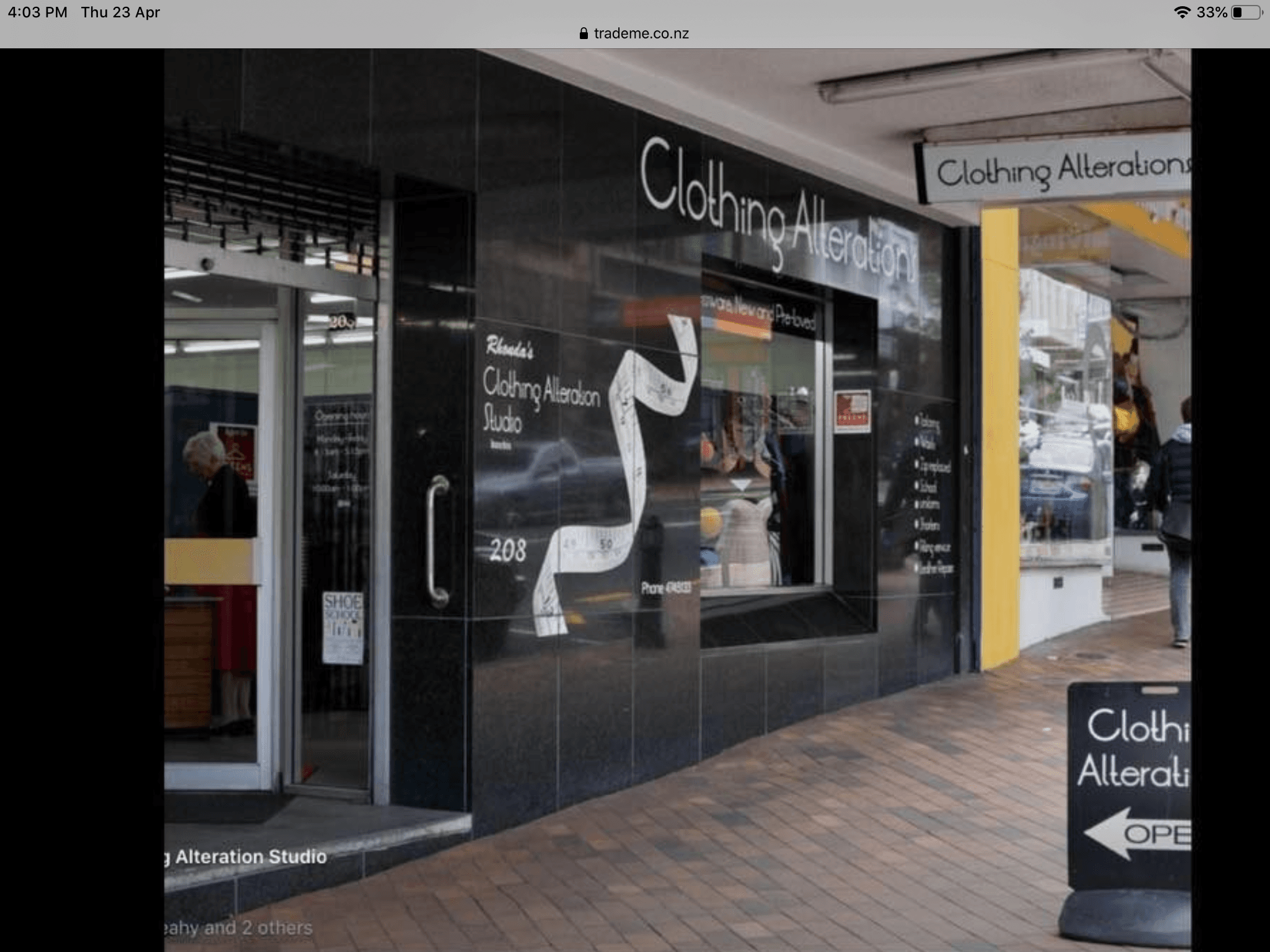 Rhonda’s Clothing Alterations Studio