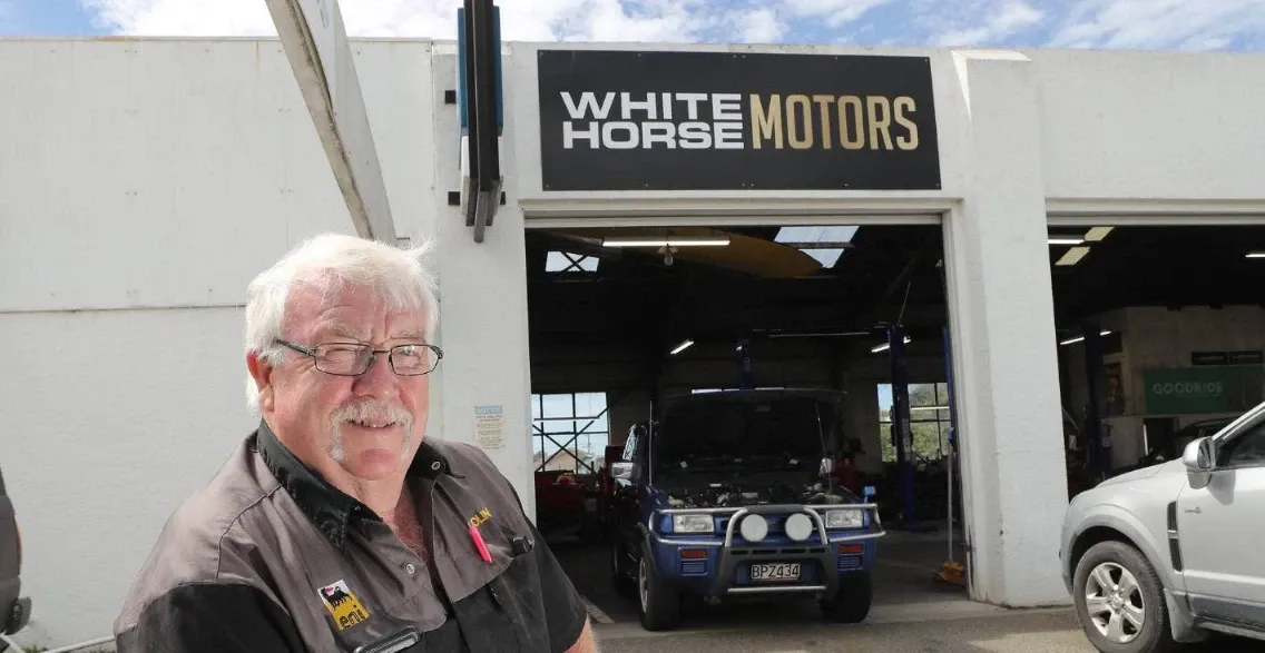 White Horse Motors — Mechanics in Waimate