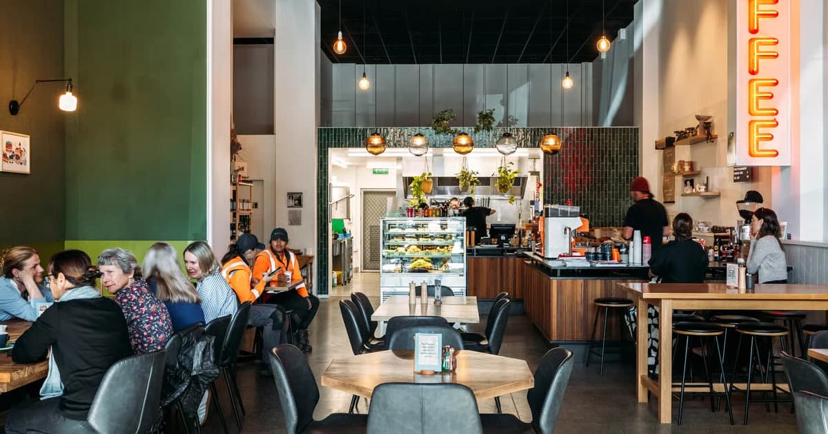 Dot & Winnie’s Eatery — Café in Hamilton