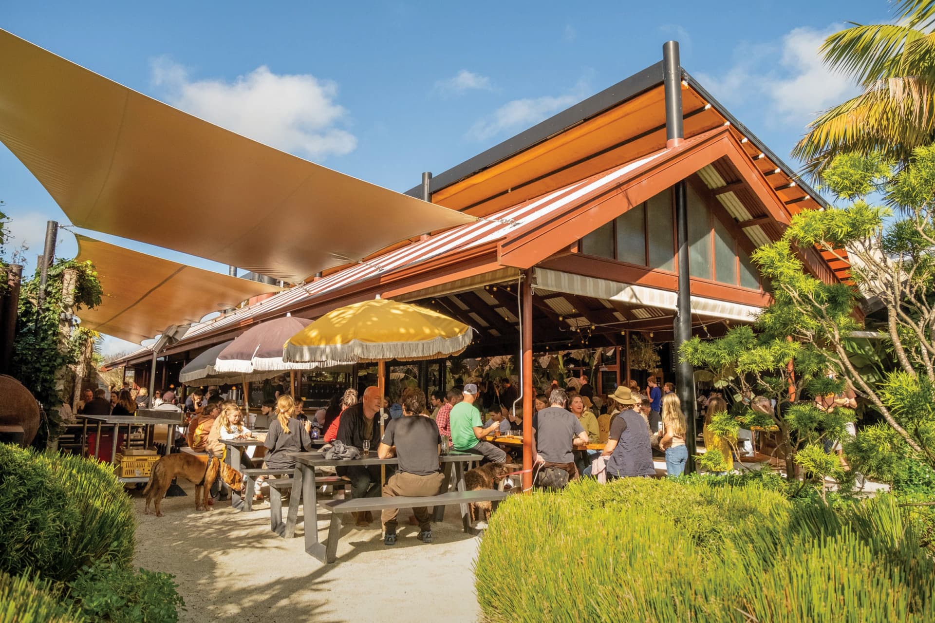 Hallertau Brewbar and Restaurant — Restaurants in Rodney