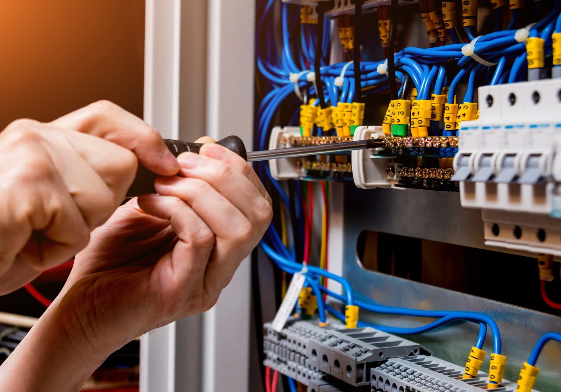 Phil's Electrical Limited — Electricians in Levin