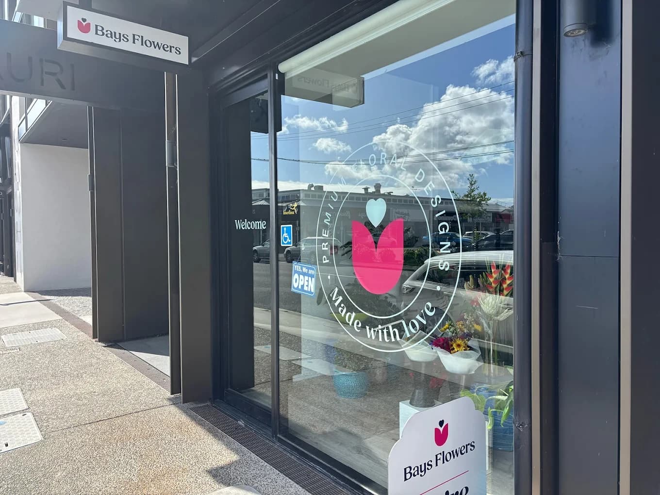 Bays Flowers — Florists in Hibiscus Coast