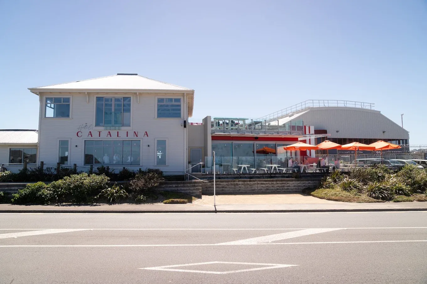 Hotel Catalina — Café in Wellington