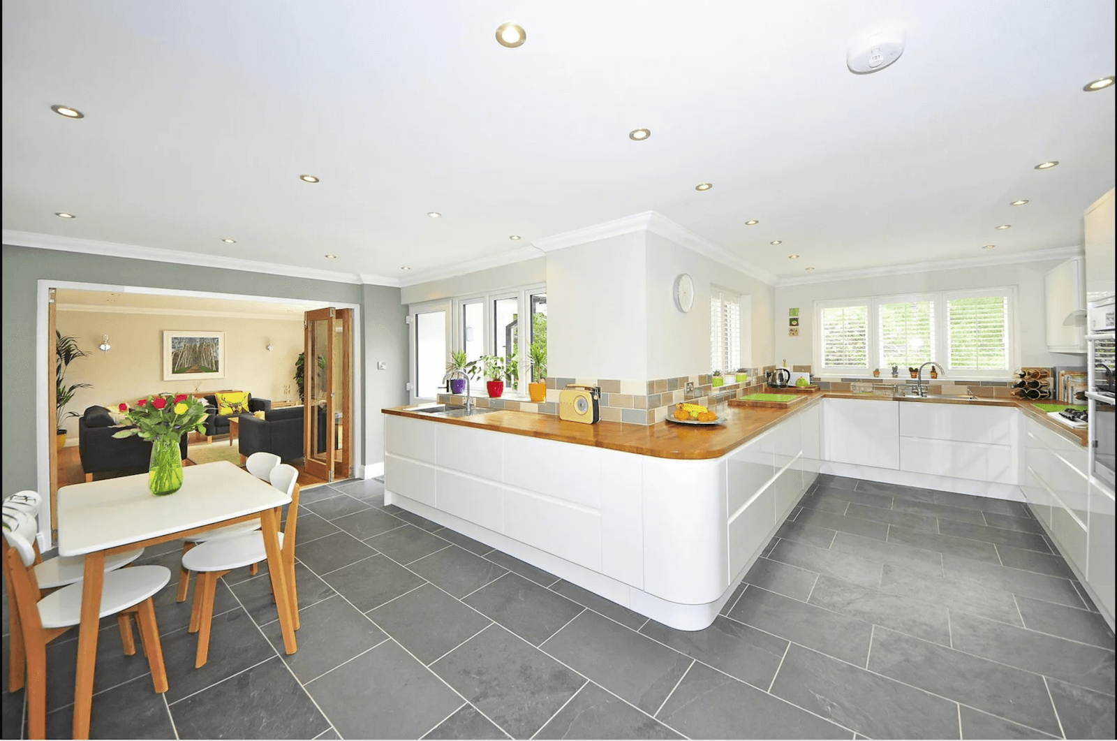 Alan Bush Tiling — Builders in Tauranga