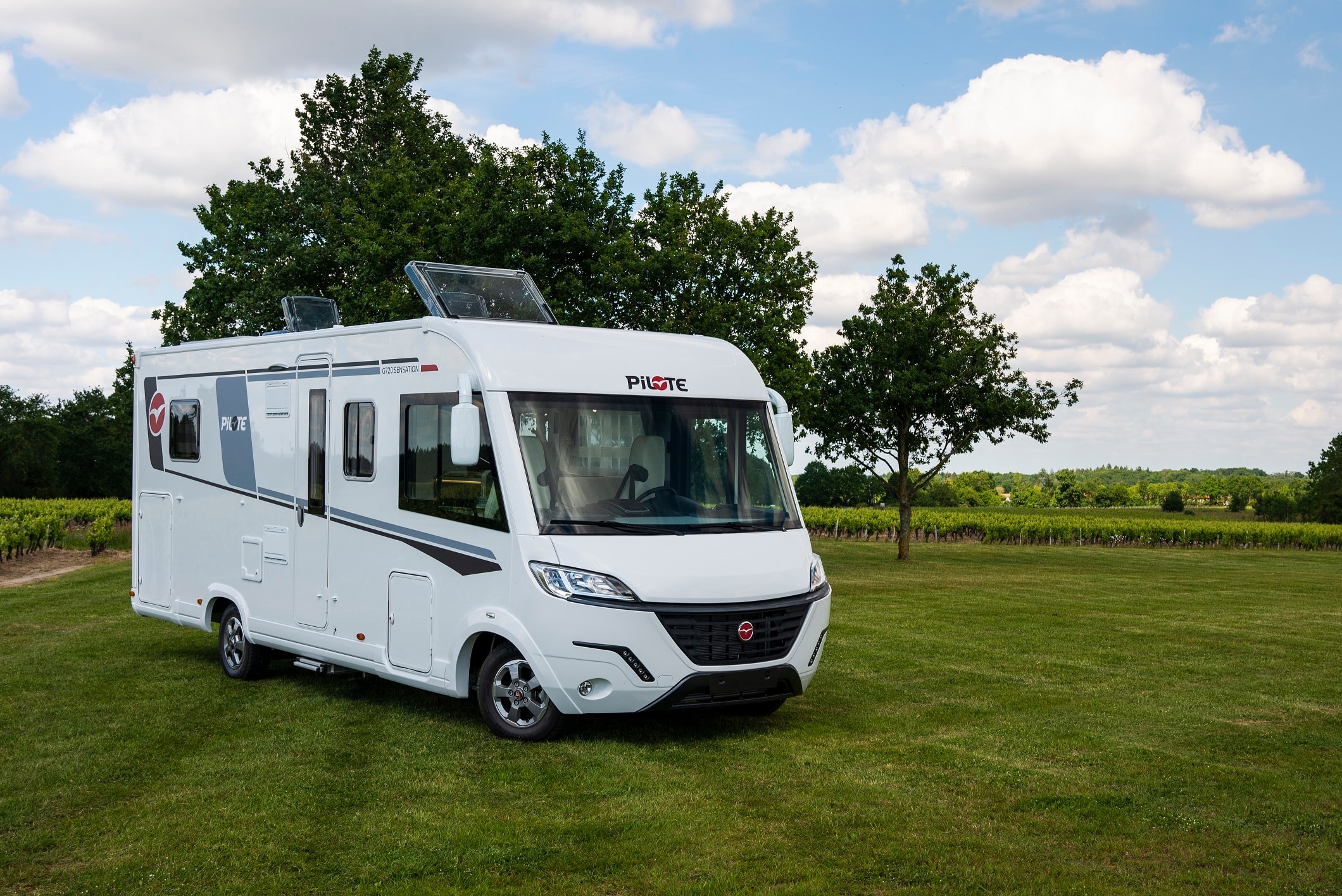 Deluxe RV Group Ltd — Automotive Services in Blenheim