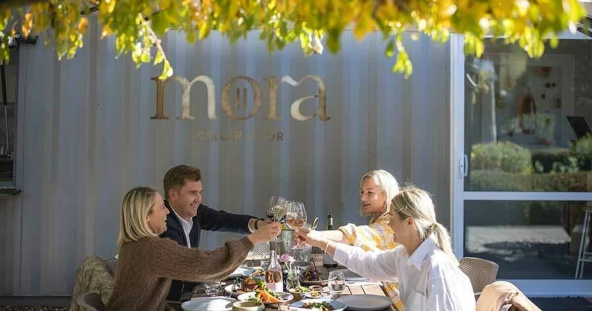 Mora Wines and Artisan Kitchen — Restaurants in Arrowtown