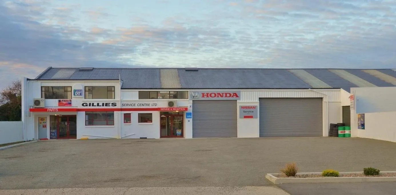 Gillies Automotive — Mechanics in Ōamaru