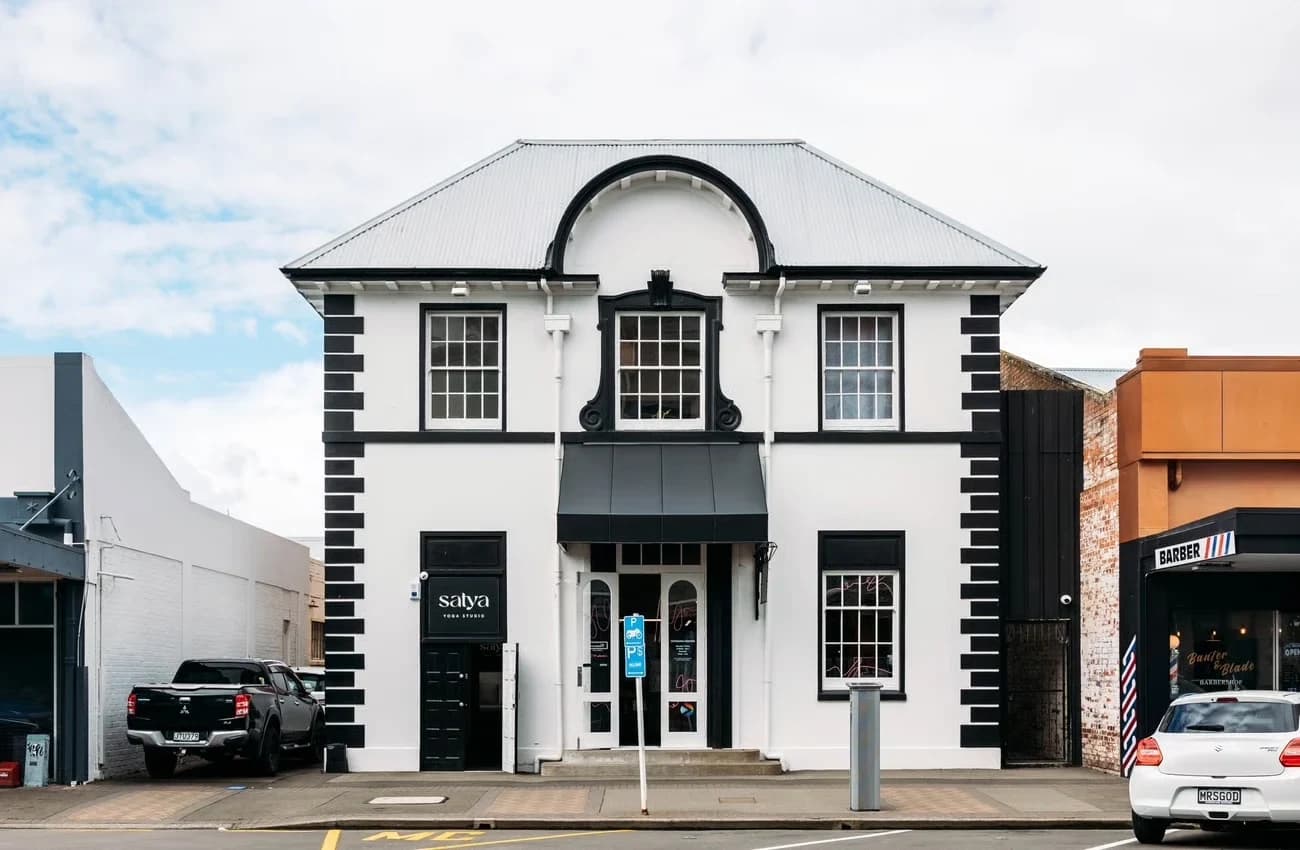 Cameron Jewellery — Jewellers in Palmerston North