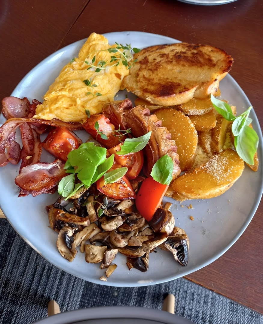 Westie Bistro — Restaurants in Auckland
