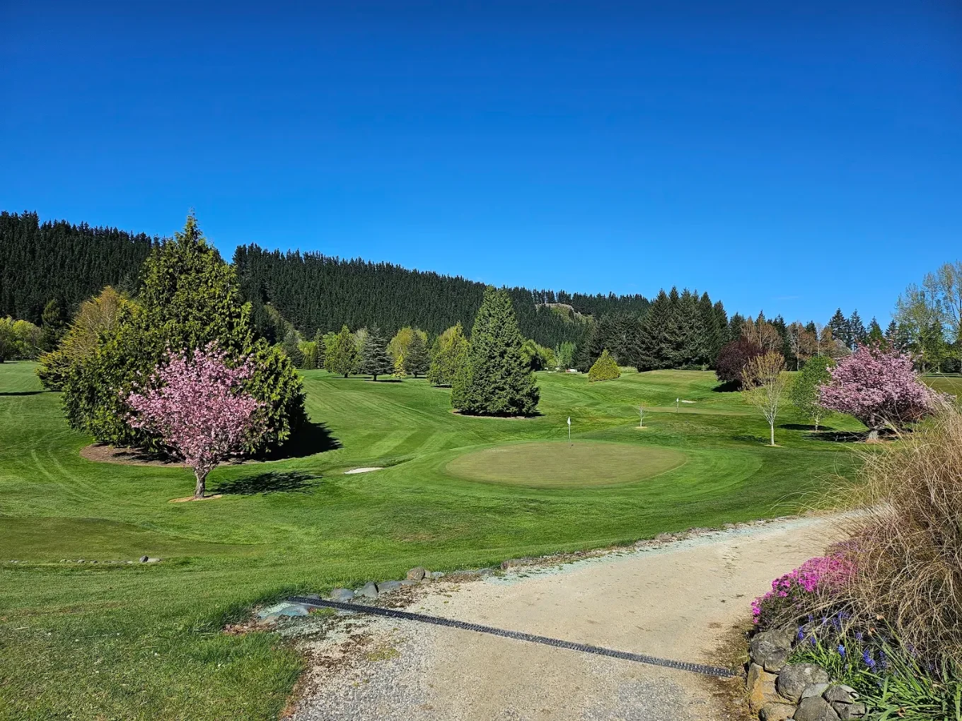 Hororata Golf Club Inc. — Sport & Recreation in Glentunnel