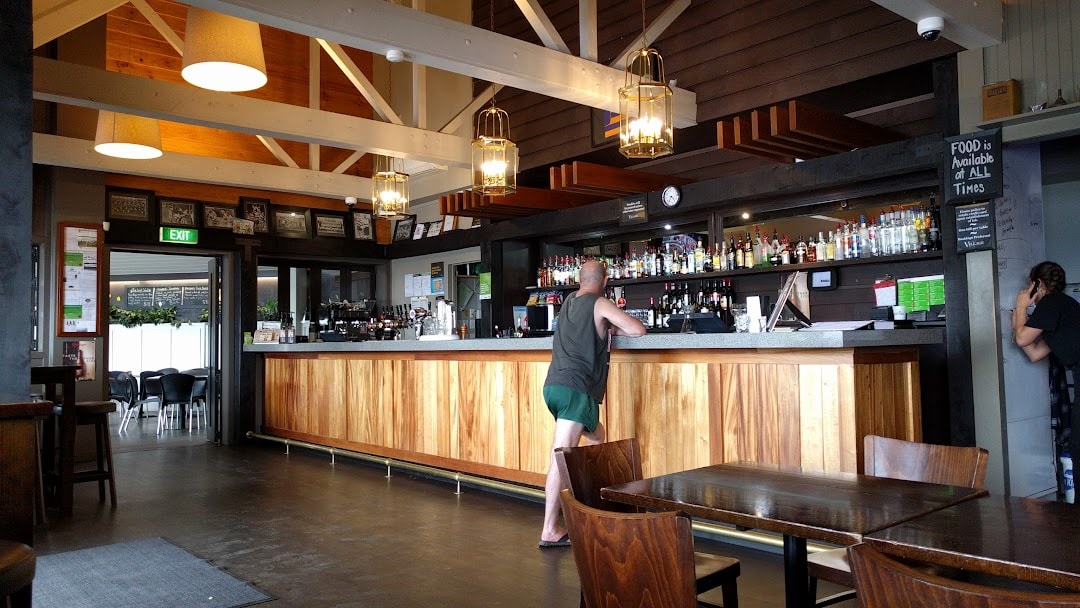 The Village Bar Patumahoe — Bars in Patumahoe