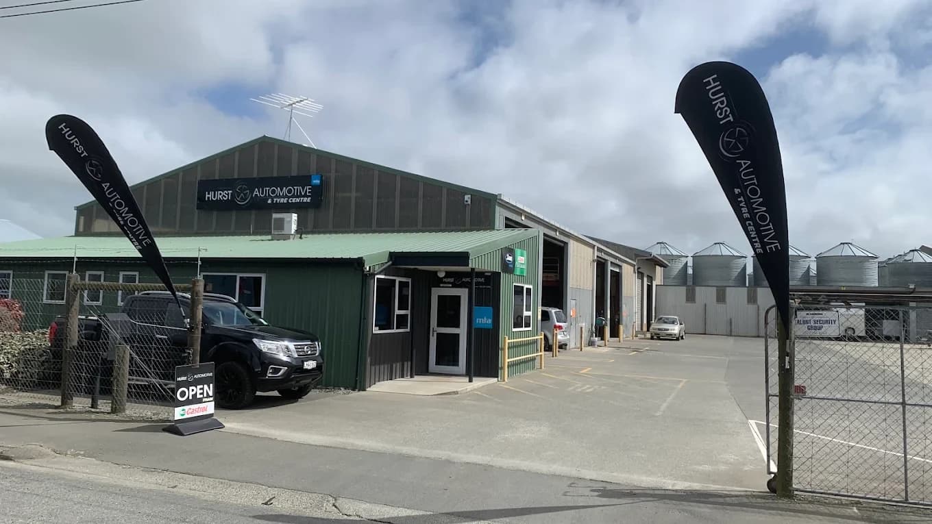Hurst Automotive & Tyre Centre — Mechanics in Ashburton