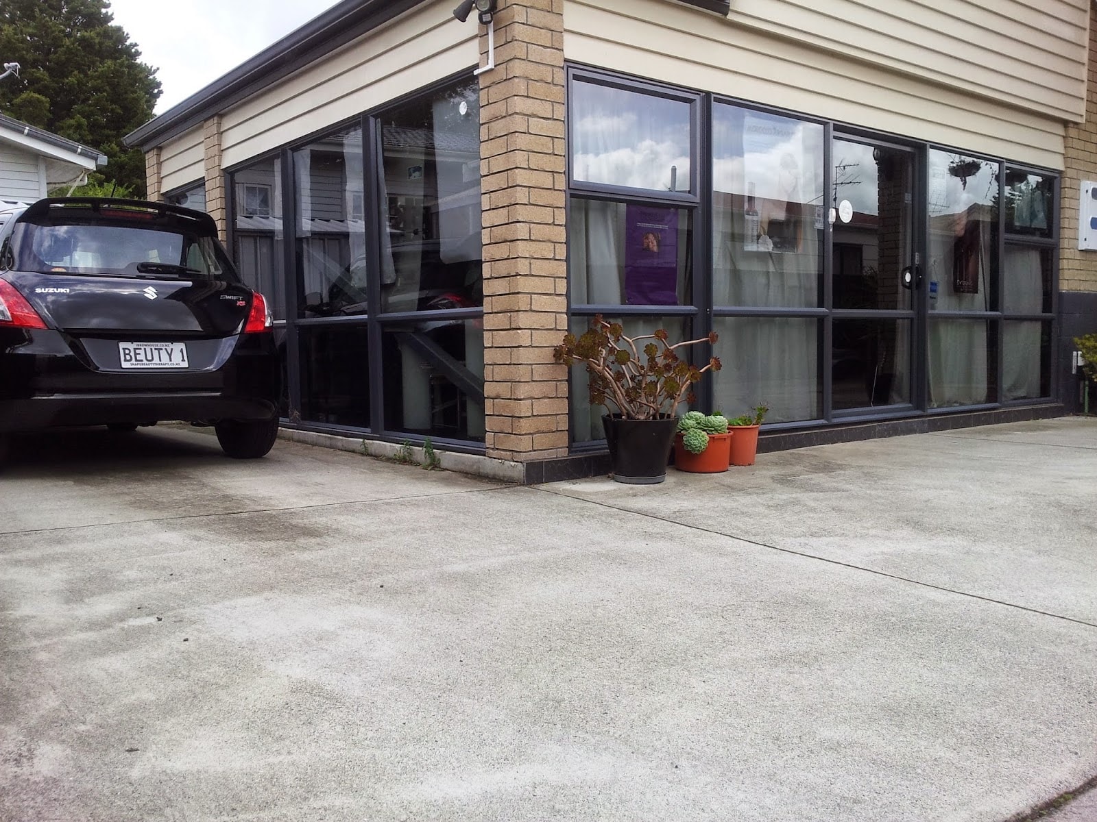Unique Beauty & Hair — Hair Salons in Mount Roskill