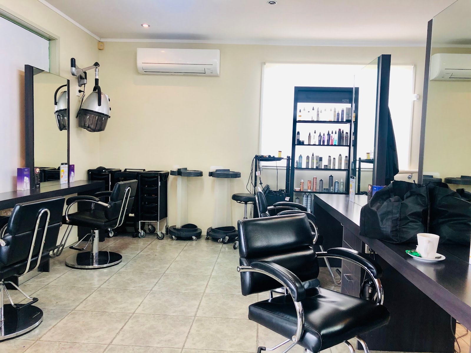 Vivo Hair Salon Western Heights — Hair Salons in Henderson