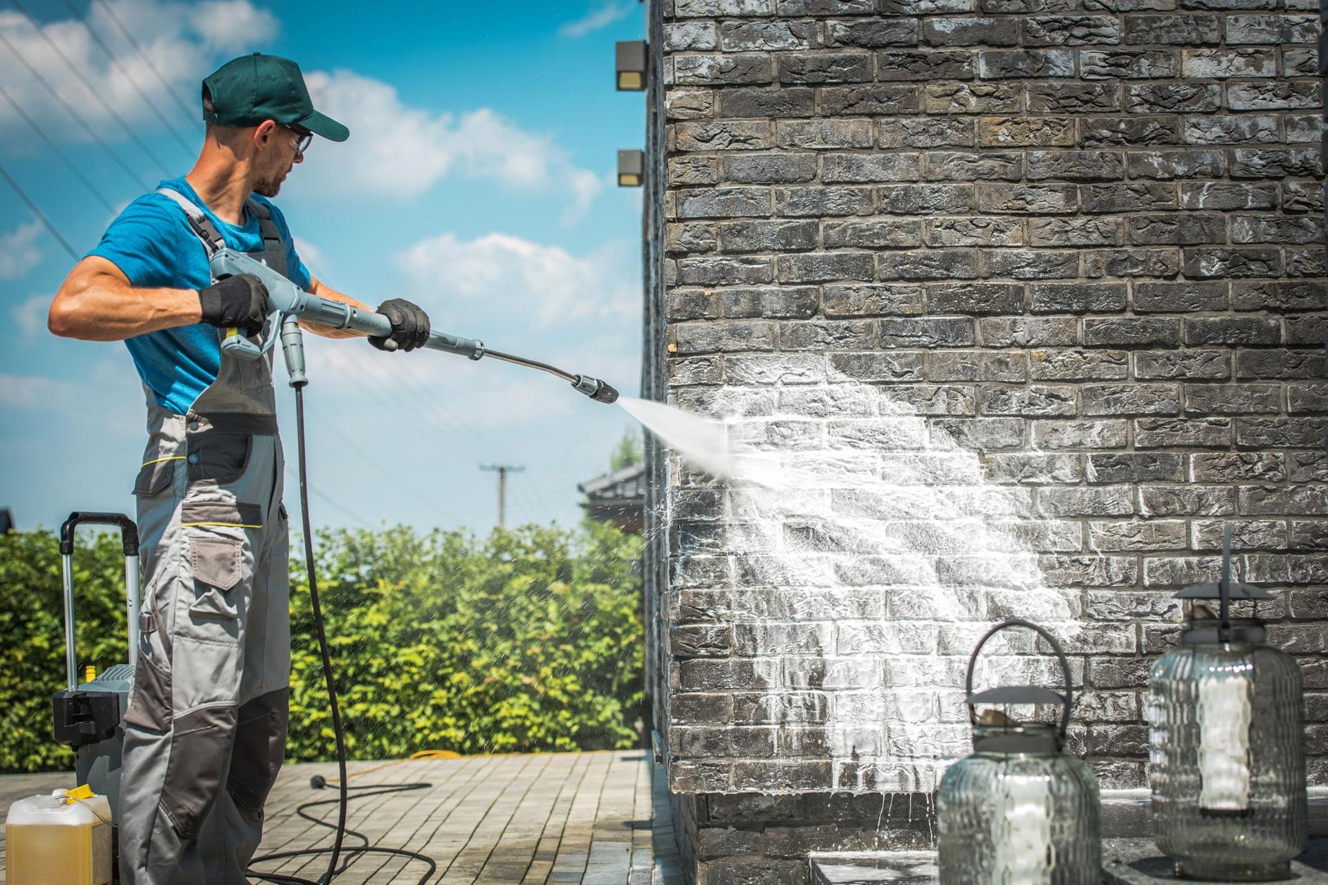 Dunedin House Wash — Cleaning Services in Dunedin