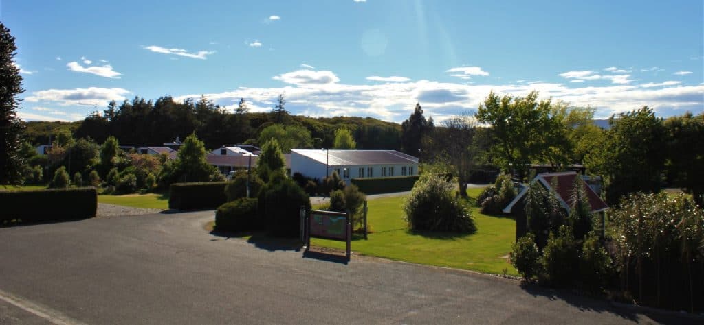 Last Light Lodge — Accommodation in Tūātapere