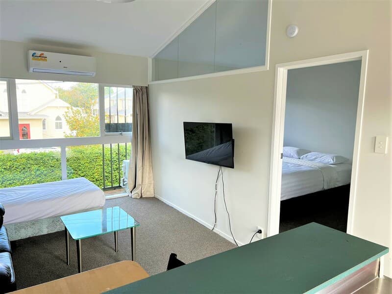 Ranfurly Evergreen Motel — Accommodation in Auckland