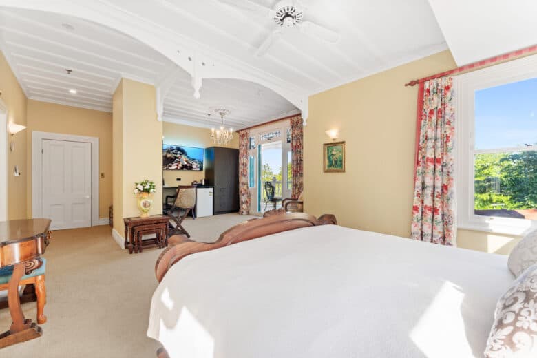 Aachen House Boutique Hotel — Accommodation in Ōrākei