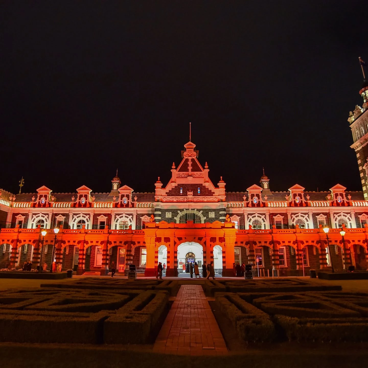 Southern Lights & Services — Professional Services in Dunedin