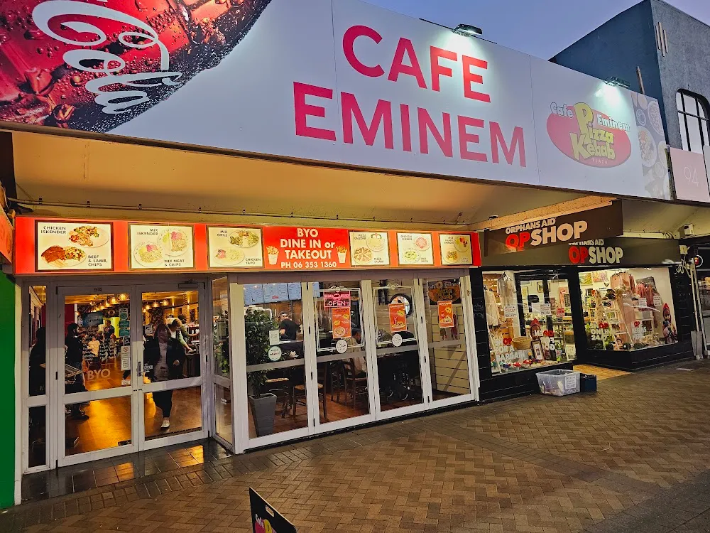 Cafe Eminem — Restaurants in Palmerston North